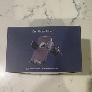 Sleek Black Car Phone Mount